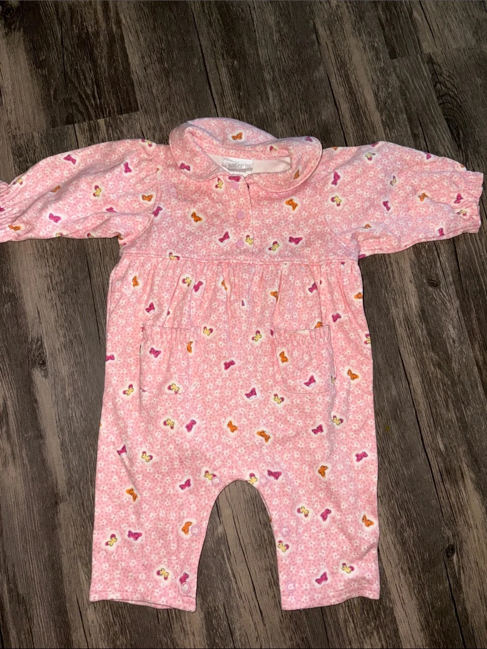 Vintage Carter’s Pink Butterfly Print Kids One-Piece Romper 0-3 months